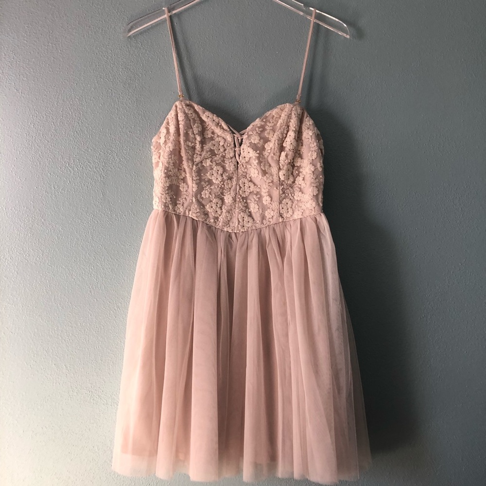 Boutique | Ivory Tulle Skirted Dress